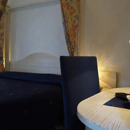 Laguna Hotel