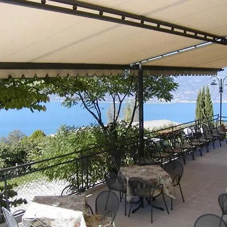 Hotel Laguna 3*